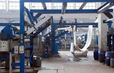 揚(yáng)中化纖廠設(shè)備拆除與整廠回收服務(wù)，專(zhuān)業(yè)數(shù)據(jù)處理與存儲(chǔ)解決方案